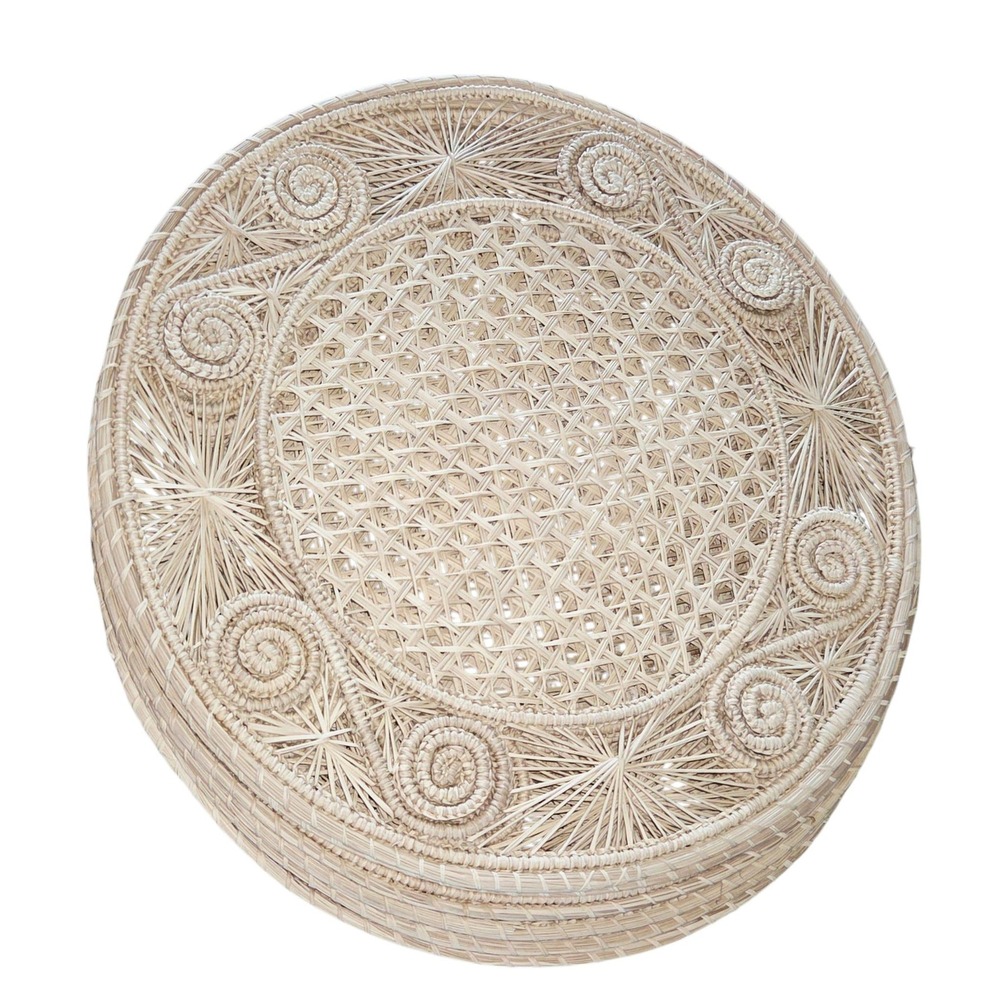 La Caleñita Natural Iraca Palm Fiber Handwoven Placemats Setx6 Made in Colombia